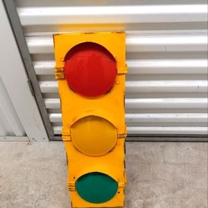Stop light wall hanging